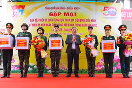 Góp phần tạo khí thế cho lễ kỷ niệm 50 năm thống nhất: Quảng Bình tiếp sức lực lượng diễu binh