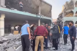 Israel tấn công vào các trường học ở Gaza, khiến 33 người thiệt mạng