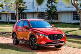 Mazda CX-5 giảm giá 'thủng đáy' tại đại lý, xuống dưới ngưỡng 700 triệu đồng