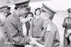 Cố Chủ tịch Khamtay Siphandone: Ngọn hải đăng soi đường cho tình hữu nghị vĩ đại, đoàn kết đặc biệt Việt Nam- Lào