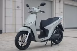VinFast chính thức ra mắt 3 mẫu xe máy điện 2 pin rời