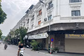 Loạt cửa hàng tại chợ đầu mối ở Hà Nội tạm dừng kinh doanh