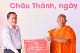 Huy động các nguồn lực từ cộng đồng để chăm lo chu đáo cho gia đình chính sách, hộ nghèo