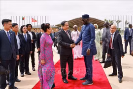 Chủ tịch Quốc hội Trần Thanh Mẫn kết thúc tốt đẹp chuyến thăm chính thức Senegal