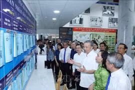 Tổng Bí thư khảo sát mô hình tổ chức chính quyền địa phương 2 cấp tại TP Hồ Chí Minh