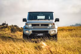 Suzuki Jimny giảm giá kỷ lục khi liên tiếp rơi vào ế ẩm