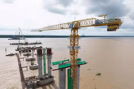 Thi công cầu Đại Ngãi trước điều kiện thời tiết, địa chất phức tạp