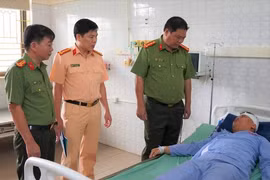 Đại úy công an ở Hòa Bình bị tông trọng thương khi làm nhiệm vụ