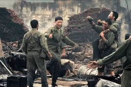 'Mưa đỏ' trở thành phim Việt có doanh thu cao nhất lịch sử điện ảnh