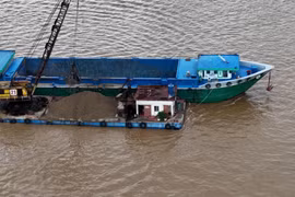 Kiểm tra 29 bến bãi vật liệu xây dựng, phát hiện nhiều vi phạm, xử phạt hơn 145 triệu đồng