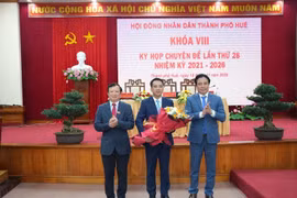 Phê chuẩn ông Trần Hữu Thùy Giang giữ chức Phó Chủ tịch UBND TP Huế