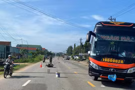Gia Lai: Va chạm với xe khách giường nằm, 2 vợ chồng tử vong thương tâm