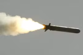 Mỹ cân nhắc cung cấp tên lửa Tomahawk cho Ukraine