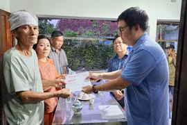 Báo Người Lao Động phát động chương trình triệu tập vở cho học sinh vùng bị thiên tai