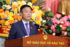 Xây dựng đội ngũ cán bộ ngành giáo dục đủ phẩm chất, năng lực, uy tín
