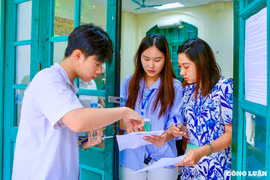 Hà Nội: Hơn 13.000 thí sinh bắt đầu tranh suất vào 4 trường chuyên