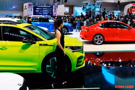 Tiêu thụ ô tô tại thị trường Việt Nam tăng vọt