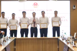 Bộ Khoa học và Công nghệ công bố danh sách 32 sản phẩm, giải pháp, sáng kiến khoa học tiêu biểu