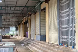 Gia Lai: Nghịch lý chợ cũ xuống cấp tấp nập người mua bán, chợ mới ế ẩm, đìu hiu