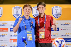 Điểm tin thể thao 24/7: HLV Kim Sang Sik giải mã U23 Philippines, Rashford mặc áo số 14 ở Nou Camp