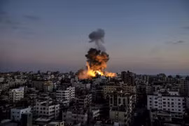 Tròn 2 năm chiến sự Gaza: Mỹ viện trợ quân sự ít nhất 21,7 tỷ USD cho Israel