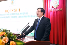 Siết chặt kỷ luật, kỷ cương và nâng cao đạo đức công vụ trong cơ quan thi hành án