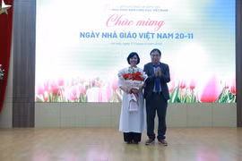 Nhà xuất bản Giáo dục Việt Nam tổ chức kỉ niệm Ngày Nhà giáo Việt Nam