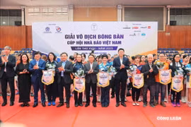 Tưng bừng khai mạc Giải vô địch bóng bàn Cúp Hội Nhà báo Việt Nam 2025