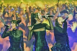 EJAE trở lại Hàn Quốc, ra mắt đĩa đơn solo đầu tay 'In Another World'