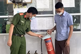Tăng quyền xử phạt vi phạm phòng cháy, chữa cháy cho Chủ tịch UBND và Trưởng Công an cấp xã