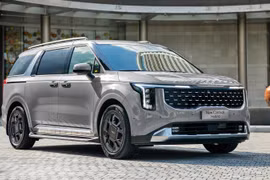 Kia Carnival Hybrid thêm phiên bản Premium tại Việt Nam