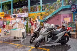 Bảng giá xe máy Honda tháng 1/2025: Giá đại lý tăng giảm đan xen