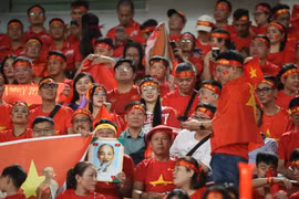 Khán giả đến xem trực tiếp Chung kết AFF Cup 2024 đạt con số kỷ lục