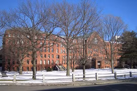 Đại học Harvard có thể mất quyền tuyển du học sinh