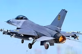 Thêm một tiêm kích F-16 nữa của Ukraine bị bắn hạ, phi công thiệt mạng