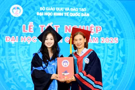 Đại học top đầu khối kinh tế đổi hướng tuyển sinh yêu cầu IELTS 5.5