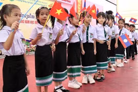 Giáo dục vùng biên: Sợi dây nối dài tình đoàn kết Việt – Lào