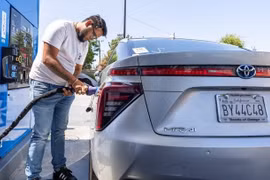 Toyota vỡ mộng vì đặt cược vào hydro?