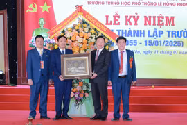 Nhân lực chất lượng cao và nhân tài là nhân tố quyết định sự phát triển trong kỷ nguyên mới