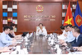 Bộ GD&ĐT thúc đẩy triển khai khung năng lực số cho học sinh và giáo viên