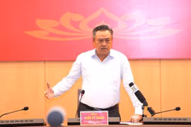 Chủ tịch Hà Nội chỉ đạo ứng phó khẩn cấp, không để người dân bị động trước bão số 11