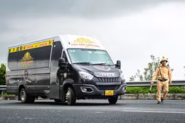 Cảnh sát giao thông quyết liệt xử lý 4 nhóm hành vi vi phạm trên cao tốc