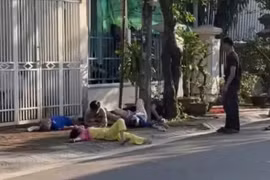 Dựng cây nêu đón Tết, 5 người ở Huế bị điện giật
