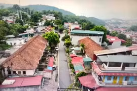 Lào Cai: Công bố tình huống khẩn cấp do nguy cơ sạt lở đe dọa 31 nhà dân tại Pom Hán