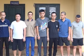 Phá đường dây cá độ bóng đá hơn 300 tỷ đồng: Khởi tố, bắt tạm giam 11 đối tượng