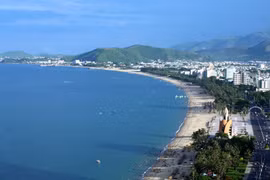 Khánh Hòa đa dạng sản phẩm du lịch biển, hút khách cao cấp