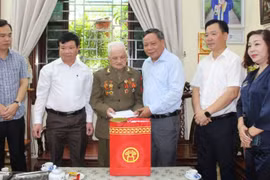 Hà Nội dự kiến chi hơn 574 tỷ đồng tặng quà Tết Bính Ngọ cho hơn 1,16 triệu người