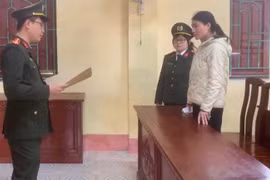 Thái Bình: Khởi tố người phụ nữ dùng 2 sổ đỏ giả để lừa đảo chiếm đoạt hàng trăm triệu đồng