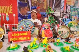 Phượng Dực (Hà Nội): Tổ chức Triển lãm làng nghề 2025 với 145 gian hàng