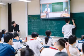 Bỏ xét tuyển học bạ: Siết đầu vào hay khắc phục hệ lụy từ việc chạy theo chỉ tiêu?